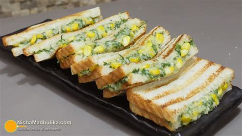 Spinach corn cheese sandwich Recipe - Nishamadhulika.com