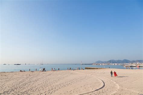 11 Best Beaches in Cannes | Celebrity Cruises