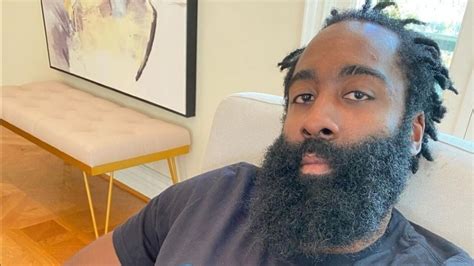 James Harden Beard : James Harden No Beard Vs Beard Real Story With Photos 2021