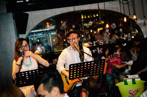 10 Live Music Bars In Singapore To Unwind At On Any Day Of the Week - EatBook.sg - Local ...