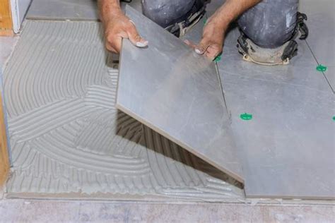 What Adhesive Sticks To Ceramic Tiles? Top 7 Ceramic Tile Adhesives! - Cohesive Homes