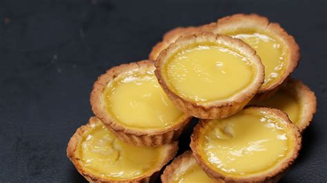 Delicious Hong Kong-Style Egg Tarts