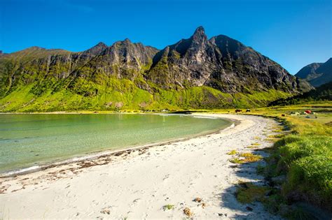 Senja Island Summer Hiking Excursion - 5 Days | kimkim