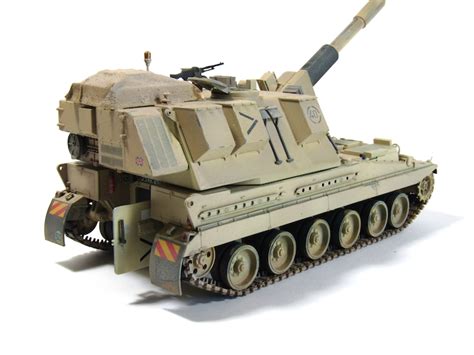 Trumpeter British 155mm AS-90 Self-Propelled Howitzer 1:35