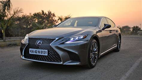 Lexus LS 500h 2018 Ultra Luxury Exterior Car Photos - Overdrive