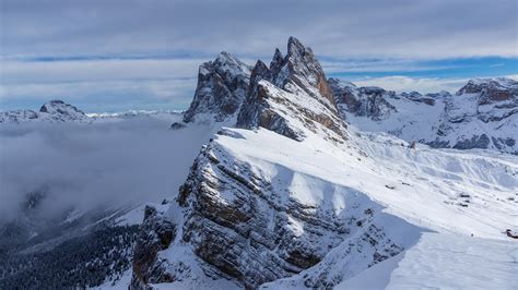 Winter - Seceda Cableways AG - Ortisei in Val Gardena - Dolomites - South Tyrol - Italy