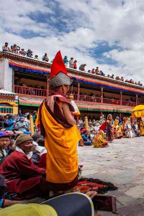 Losar Festival Of Sikkim 2023 – Tibetan New Year Festival | Sikkim, Festival, Self portrait poses