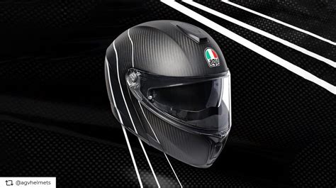 5 Benefits of Owning a Carbon Fiber Motorcycle Helmet – Carbon Fiber Gear