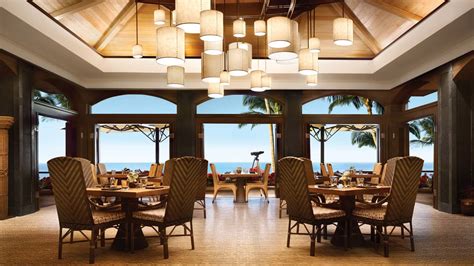 Restaurants in Lanai | Lounges & Bars | Four Seasons Resort Lanai