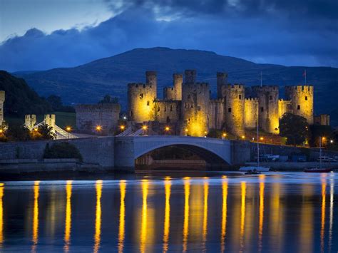 Castell Conwy (Cadw) | VisitWales