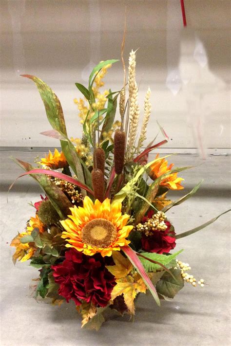 Fall Flower Arrangements With Sunflowers – Idalias Salon