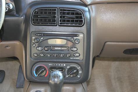 2000 Saturn S-Series - Interior Pictures - CarGurus