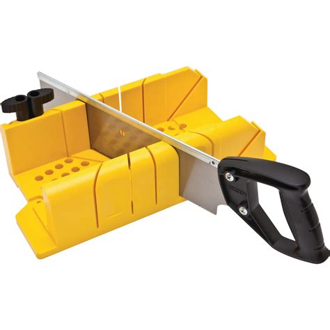 Clamping Miter Box with 14 in. Saw - 20-600 | STANLEY Tools