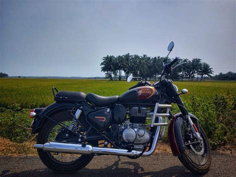 Royal enfield Classic 350 Reborn,2021 Halcyon Black | Royal enfield, Enfield classic, Royal ...