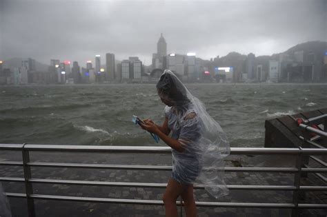 Typhoon Hato: Twelve killed as storm sweeps south China - BBC News