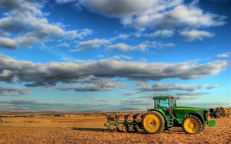 Traktor, Pflügen, Bauernhof, Himmel, Wolken 1920x1200 HD Hintergrundbilder, HD, Bild