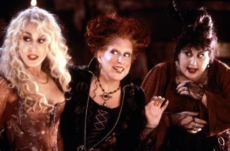 Bette Midler Thinks the Hocus Pocus Remake Will Be Cheap | Vogue