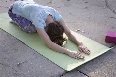 Scoliosis yoga - Twentysomething Vision