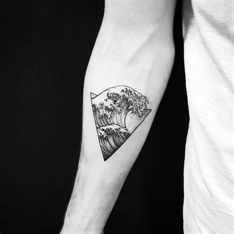 minimalist the great wave tattoo - flowerArtDrawingSketchesRoses