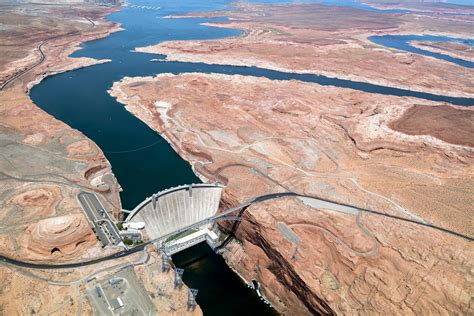 Glen Canyon Dam still generating power as California dam shuts down