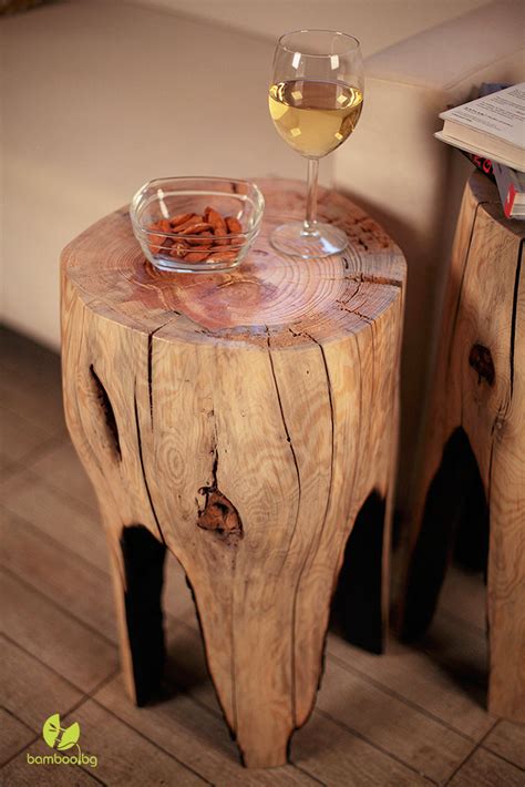 DAANIS: Rustic Tree Stump Coffee Table