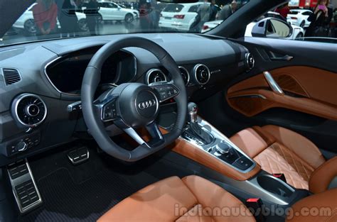 2015 Audi TT dashboard view at Geneva Motor Show