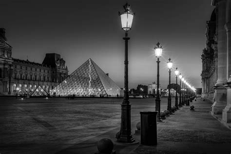 Learn to Shoot and Edit Intense Black & White Cityscapes Like Serge Ramelli - 500px