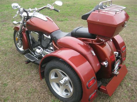 RICHLAND ROADSTER MOTORCYCLE TRIKE CONVERSION KIT ONLY!!! COLOR MATCHED!!!