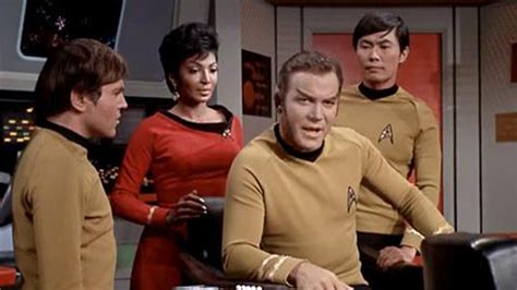 Watch Star Trek: The Original Series (Remastered) Season 3 Episode 2 ...