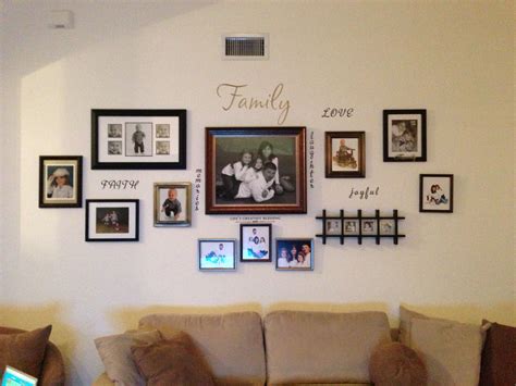 30+ Family Picture Wall Collage – HomeDecorish