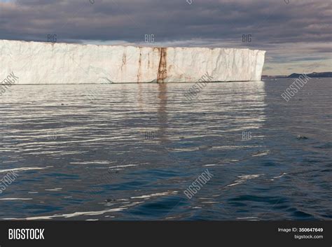 Big Iceberg Arctic Image & Photo (Free Trial) | Bigstock