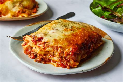 Lasagna Recipe With White and Red Sauce