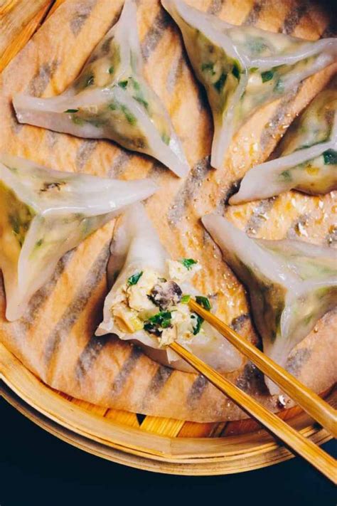 Paleo Har Gow Dumplings (Shrimp & Chive Dim Sum) | I Heart Umami®