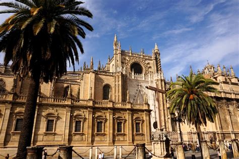 Things to See and Do in Santa Cruz Quarter, Seville