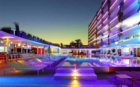 Ushuaia Club Hotel Review, Playa d'en Bossa, Ibiza, Spain | Travel