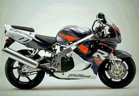 HONDA CBR900RR Fireblade (1996-1999) Specs, Performance & Photos - autoevolution