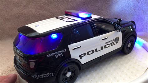 Diecast Police Car With Working Lights