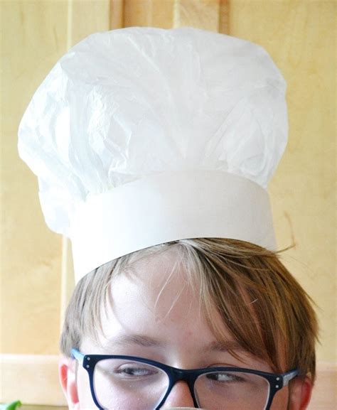 Tissue Paper Chef Hat | great craft for kid's to make!