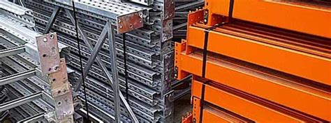 Warehouse layouts and pallet racking design