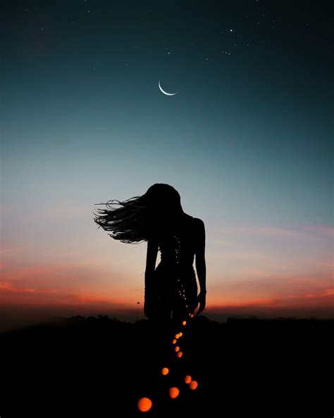 Girl Sad Lonely Wallpapers - Top Free Girl Sad Lonely Backgrounds - WallpaperAccess