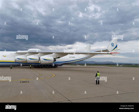 Antonov An 225 Mriya Size Comparison