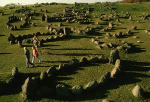 Viking burial mounds - SevenPonds BlogSevenPonds Blog