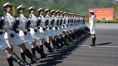 Beijing gears up for massive military parade