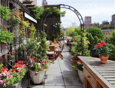 Urban Retreats: 9 Dreamy Rooftop Gardens | Apartment Therapy