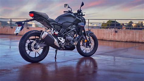 Honda CB250R Teknik Özellikleri, Fiyatlar ve Yakıt Tüketimi - Webtekno