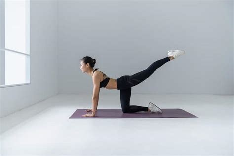 Yoga Poses for Scoliosis, and Those to Avoid