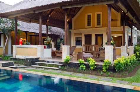 Rumah Bali | 11 Bedrooms | Sleeps 22 | Pool | Nusa Dua, Bali