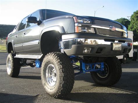 Chevy-GMC 10-12 Inch Lift Kit 2001-2006 SUV