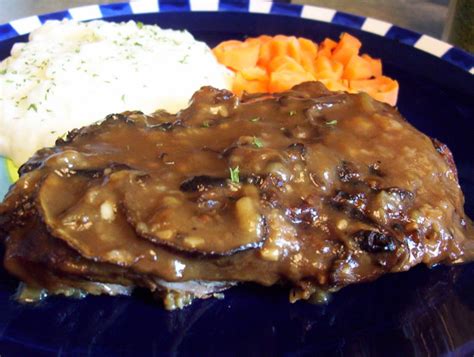 swiss Round Steak With Onion Gravy Recipe - Food.com