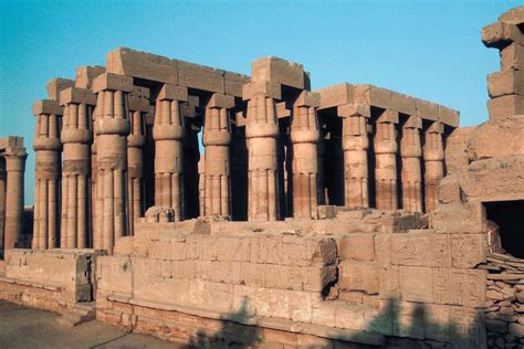 Temple of Luxor | monument, Luxor, Egypt | Britannica